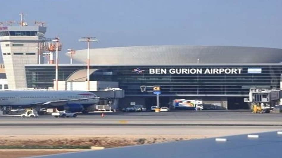 Earlier on May 4, the Israeli police said air traffic to the country's main airport in Tel Aviv was briefly closed after a missile was launched from Yemen. Earlier on May 4, the Israeli police said air traffic to the country's main airport in Tel Aviv was briefly closed after a missile was launched from Yemen.