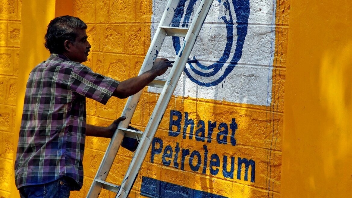 For MOFSL, BPCL delivered a 46 per cent beat on Ebitda in 4QFY25, driven by higher-than-estimated GRM and marketing margins. For MOFSL, BPCL delivered a 46 per cent beat on Ebitda in 4QFY25, driven by higher-than-estimated GRM and marketing margins.