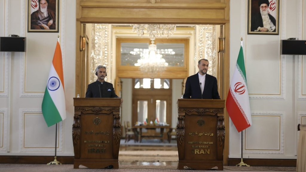 Kanwal Sibal opposes Iran’s mediatory role, says Kashmir references disqualify Tehran Kanwal Sibal opposes Iran’s mediatory role, says Kashmir references disqualify Tehran