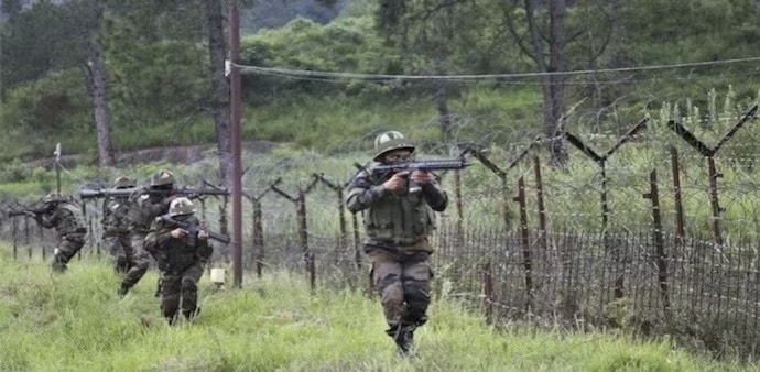 LoC heats up post Sindoor strikes, 10 dead in shelling LoC heats up post Sindoor strikes, 10 dead in shelling