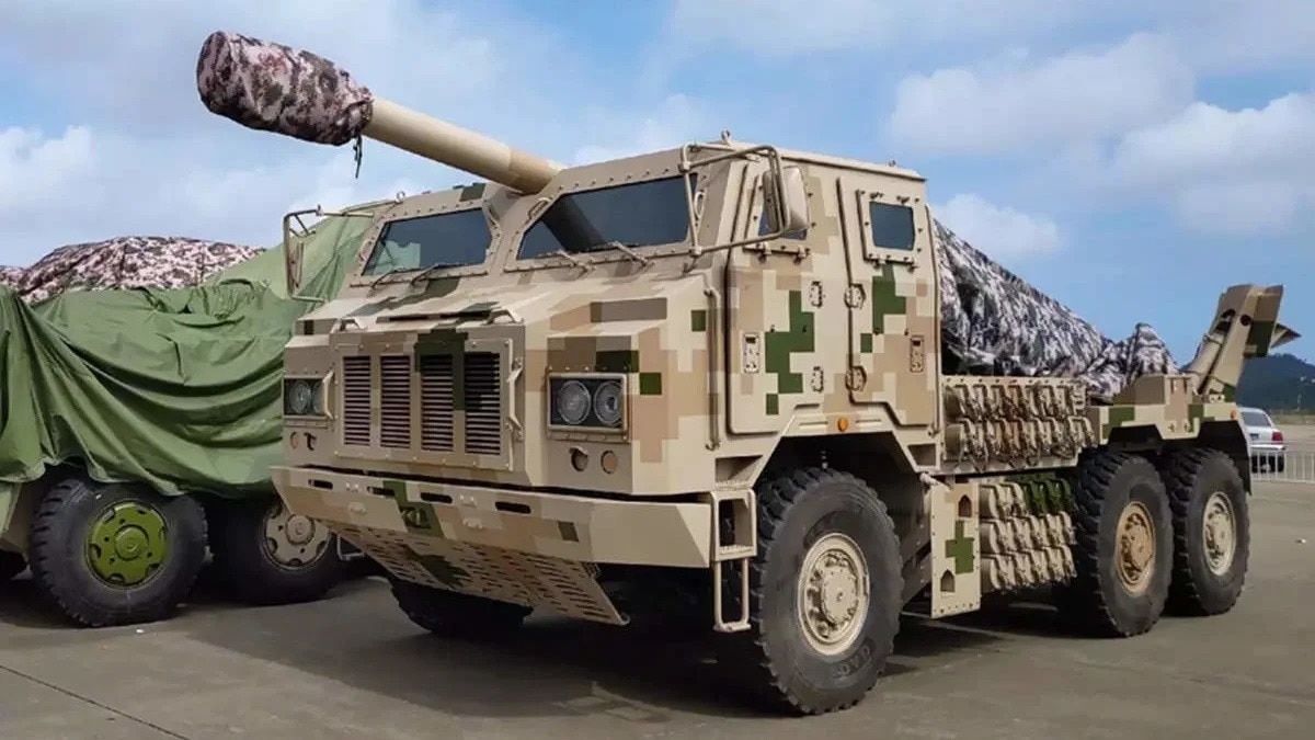 This advanced artillery system supports a wide range of ammunition types, including precision-guided munitions developed by the Chinese defense company Norinco. This advanced artillery system supports a wide range of ammunition types, including precision-guided munitions developed by the Chinese defense company Norinco.
