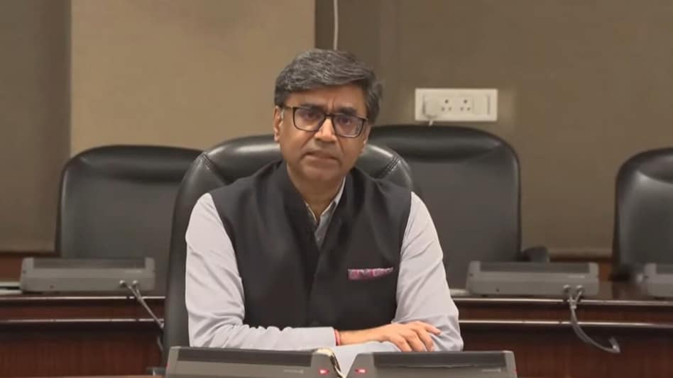 The violations are particularly striking given that the agreement had been reached after Pakistan itself reached out to India earlier in the day. The violations are particularly striking given that the agreement had been reached after Pakistan itself reached out to India earlier in the day.