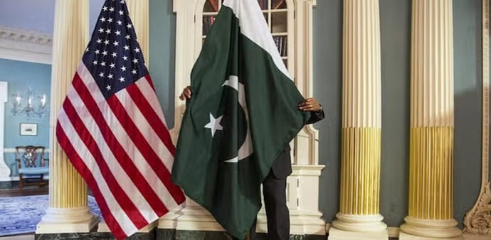 Husain Haqqani revealed that Pakistan sold its army to US for aid Husain Haqqani revealed that Pakistan sold its army to US for aid
