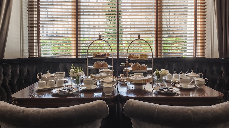 An Afternoon Tea experience at the Roseate House London An Afternoon Tea experience at the Roseate House London