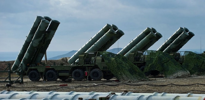 Here’s a closer look at how ballistic and cruise missiles differ — and why that distinction matters. Here’s a closer look at how ballistic and cruise missiles differ — and why that distinction matters.