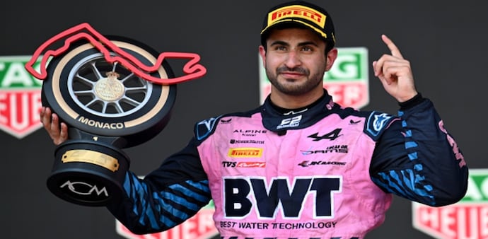 Maini is also a reserve driver for the Alpine F1 team and Mahindra Racing in Formula E. Maini is also a reserve driver for the Alpine F1 team and Mahindra Racing in Formula E.