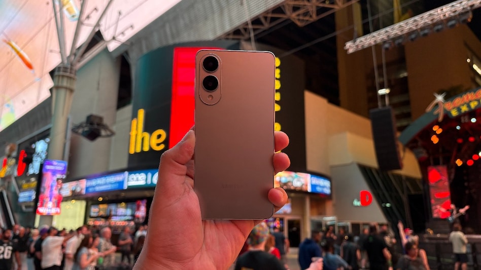 Samsung Galaxy S25 Edge Review: So thin, I lost it in my pocket! Samsung Galaxy S25 Edge Review: So thin, I lost it in my pocket!