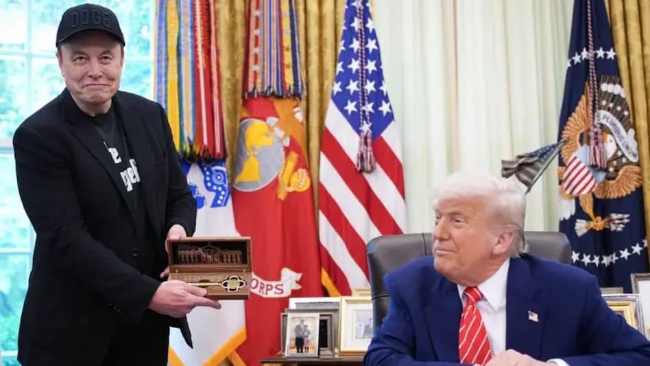 He claimed it came from roughhousing with his five-year-old son, X Æ A-Xii. “I said, ‘Go ahead, punch me in the face,’ and he did He claimed it came from roughhousing with his five-year-old son, X Æ A-Xii. “I said, ‘Go ahead, punch me in the face,’ and he did