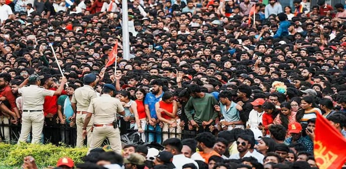 Home Minister G Parameshwara said the state will soon roll out a new Standard Operating Procedure (SOP) for large public gatherings to avoid similar incidents in future. Home Minister G Parameshwara said the state will soon roll out a new Standard Operating Procedure (SOP) for large public gatherings to avoid similar incidents in future.