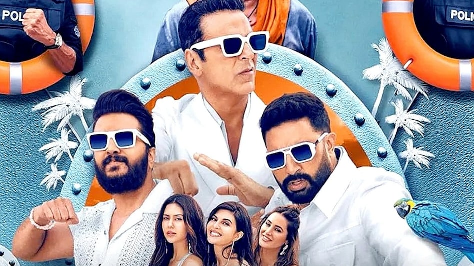 Akshay Kumar and Riteish Deshmukh have publicly urged fans to catch both versions in cinemas. Akshay Kumar and Riteish Deshmukh have publicly urged fans to catch both versions in cinemas.