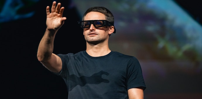CEO of Snap Inc. Evan Spiegel using Spectacles with Hand Based UI CEO of Snap Inc. Evan Spiegel using Spectacles with Hand Based UI