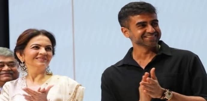 He recalled his first job at 17, working nights at a Bangalore call center selling health insurance to unsuspecting British customers. He recalled his first job at 17, working nights at a Bangalore call center selling health insurance to unsuspecting British customers.