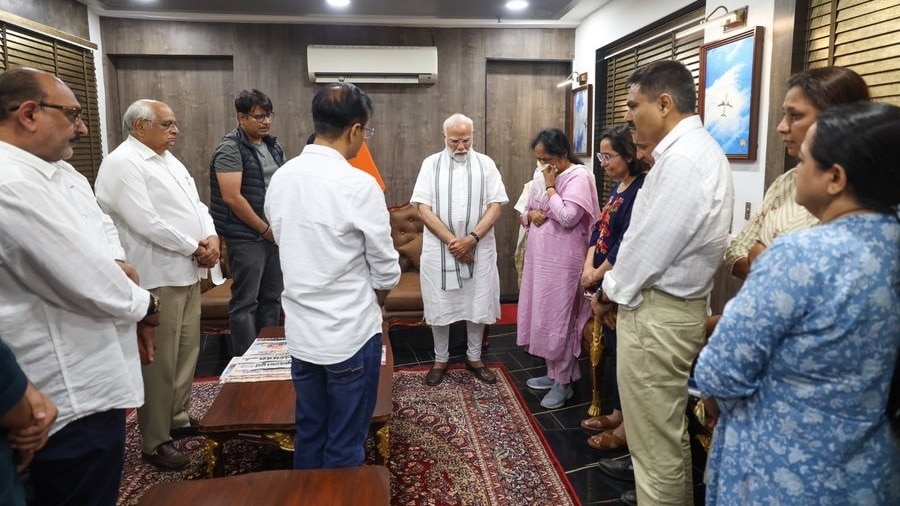 Modi, visibly moved, reflected on their decades-long camaraderie, calling Rupani a “humble and hardworking” leader who stood by him during the state's most trying times. Modi, visibly moved, reflected on their decades-long camaraderie, calling Rupani a “humble and hardworking” leader who stood by him during the state's most trying times.