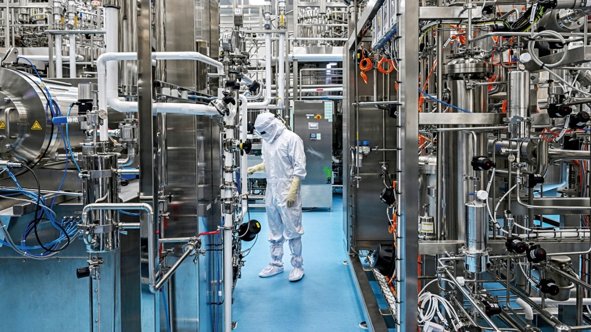 Sustainability Pivot: Pharma Companies Are Shifting To Cleaner Practices Sustainability Pivot: Pharma Companies Are Shifting To Cleaner Practices