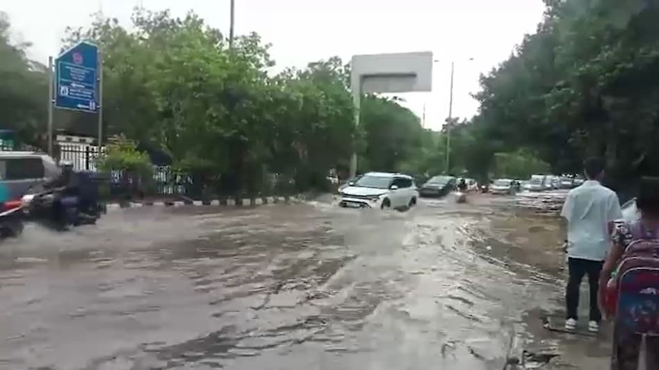 IMD has issued a yellow alert for Delhi IMD has issued a yellow alert for Delhi