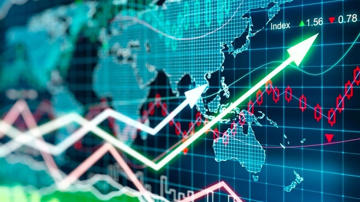 Largecap stocks have also posted substantial gains since the 2020 lows, more than doubling in value, in contrast to their earlier trend of sustained weakness from the highs of 2008 through 2020. Largecap stocks have also posted substantial gains since the 2020 lows, more than doubling in value, in contrast to their earlier trend of sustained weakness from the highs of 2008 through 2020.