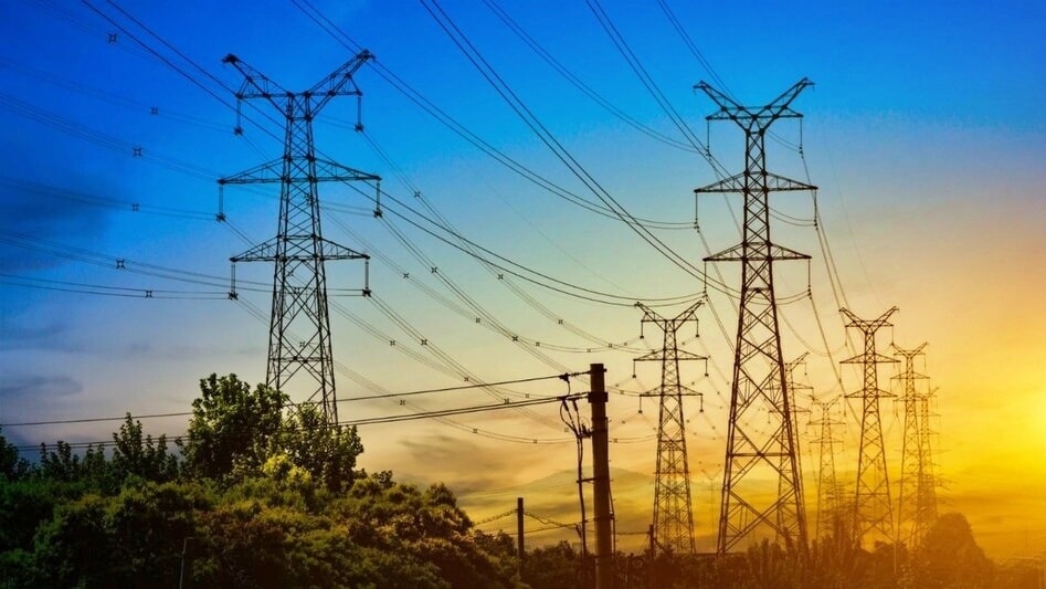 The market specialist expressed a positive outlook on select power distribution stocks. The market specialist expressed a positive outlook on select power distribution stocks.