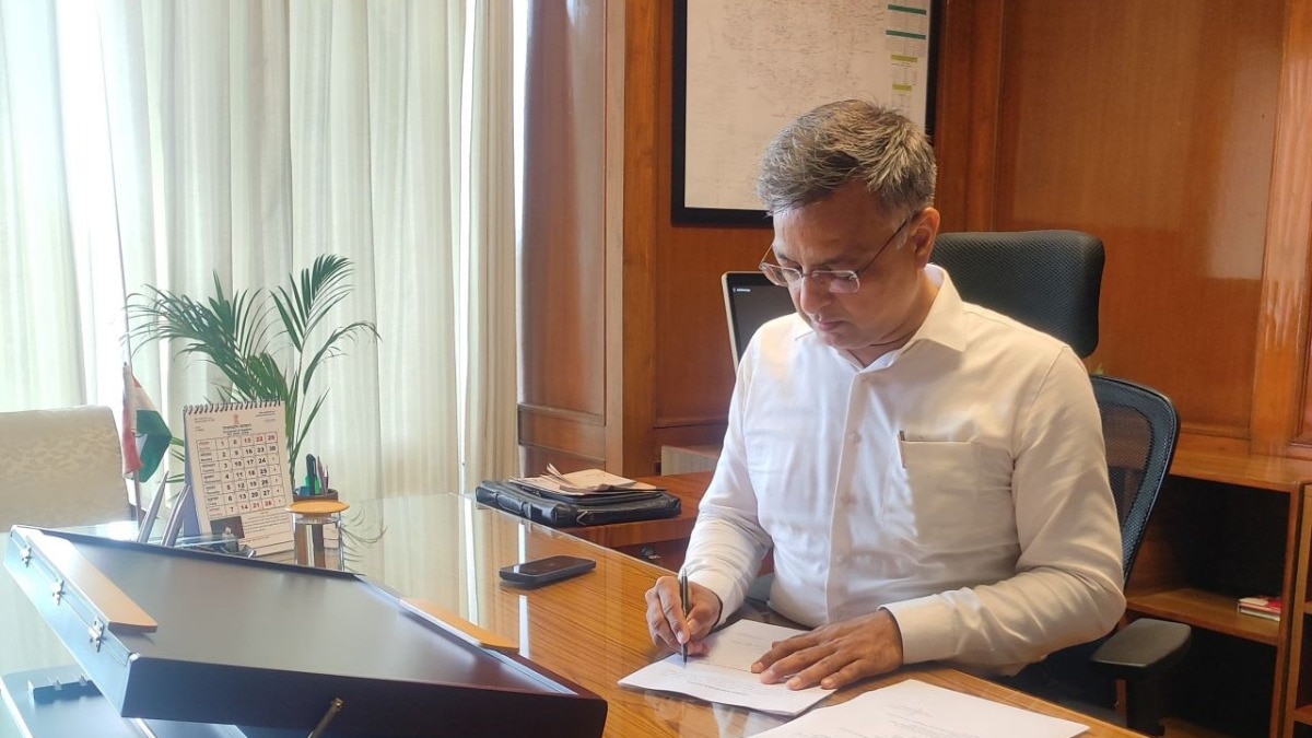 Sharma offered a breakdown of what most IAS officers really spend their time doing: “More than 80% of our work is related to attending generic meetings Sharma offered a breakdown of what most IAS officers really spend their time doing: “More than 80% of our work is related to attending generic meetings