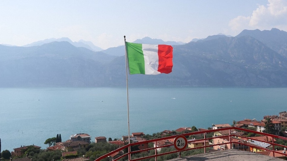 Italy to issue nearly 500,000 work visas for non-EU nationals; How can Indian nationals benefit? Italy to issue nearly 500,000 work visas for non-EU nationals; How can Indian nationals benefit?