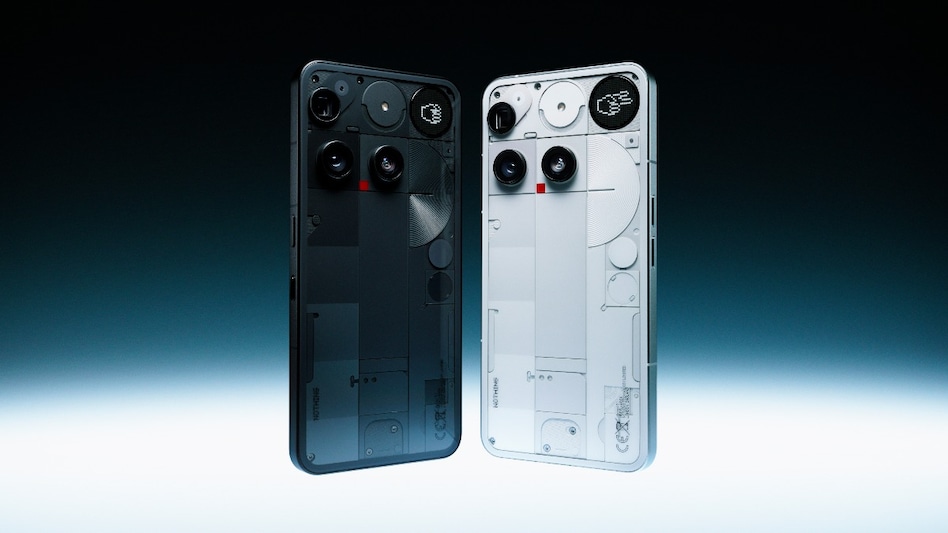 Nothing Phone (3) debuts with fresh design and updated specs; see India pricing and offers Nothing Phone (3) debuts with fresh design and updated specs; see India pricing and offers