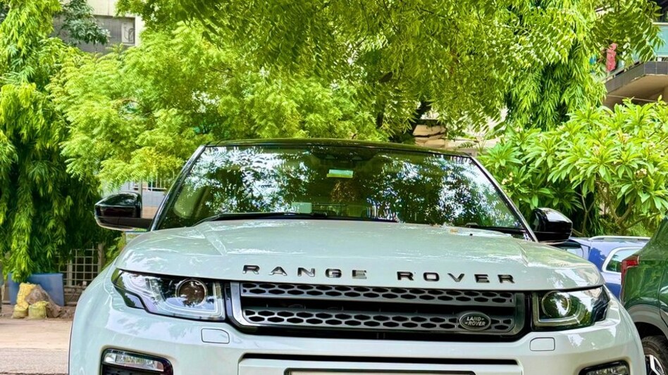 Gandotra further said that he is being forced to sell his car at a very low price to buyers residing outside Delhi-NCR. Gandotra further said that he is being forced to sell his car at a very low price to buyers residing outside Delhi-NCR.