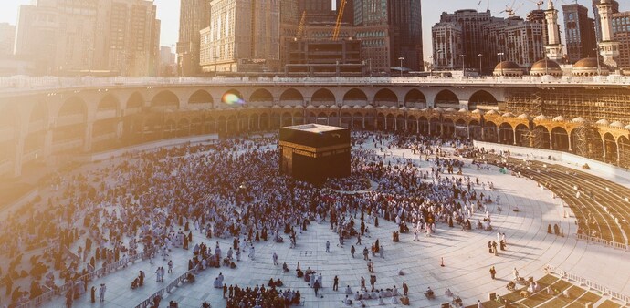 Flying Saudia or Flynas? Saudi Arabia offers free stopover visa for Umrah and tourism Flying Saudia or Flynas? Saudi Arabia offers free stopover visa for Umrah and tourism