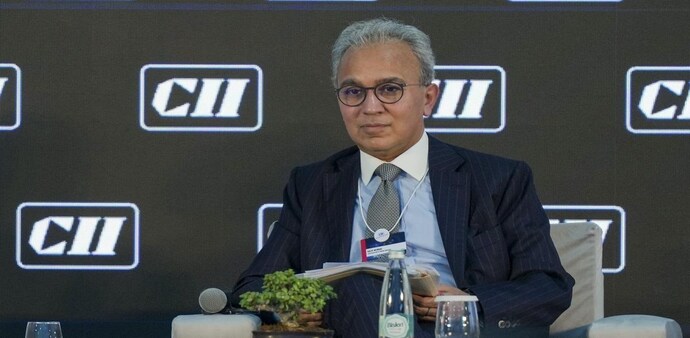 Memani praised the government’s efforts to address such issues and acknowledged that a high-level committee has been constituted to streamline processes. Memani praised the government’s efforts to address such issues and acknowledged that a high-level committee has been constituted to streamline processes.