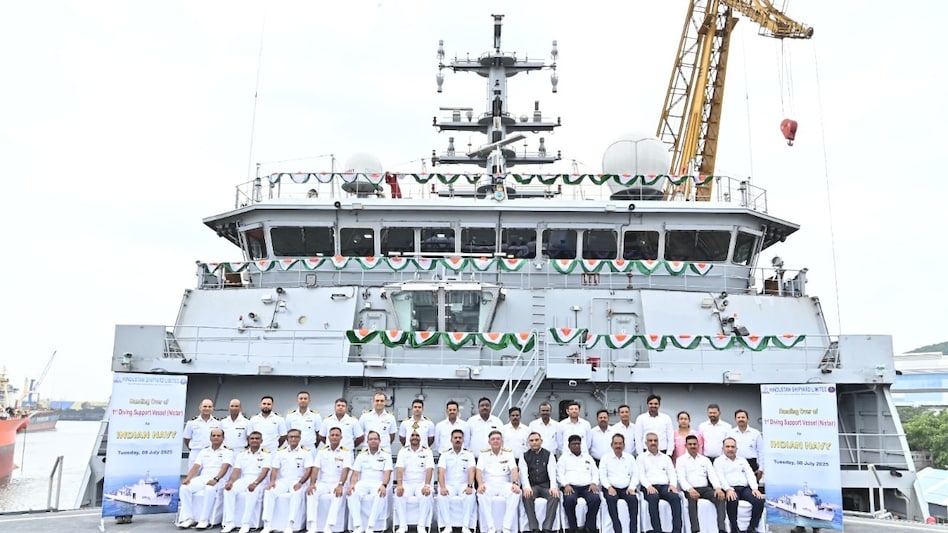 Nistar inherits the name and legacy of its Soviet-origin predecessor, which served the Indian Navy from 1971 for two decades in submarine rescue missions Nistar inherits the name and legacy of its Soviet-origin predecessor, which served the Indian Navy from 1971 for two decades in submarine rescue missions