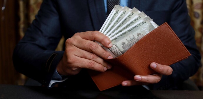 Some might call it minimalism, others might label it a trauma response to past financial pitfalls. Some might call it minimalism, others might label it a trauma response to past financial pitfalls.