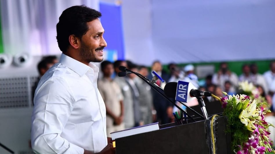 YS Jagan Mohan Reddy received kickbacks in liquor scam, says report YS Jagan Mohan Reddy received kickbacks in liquor scam, says report