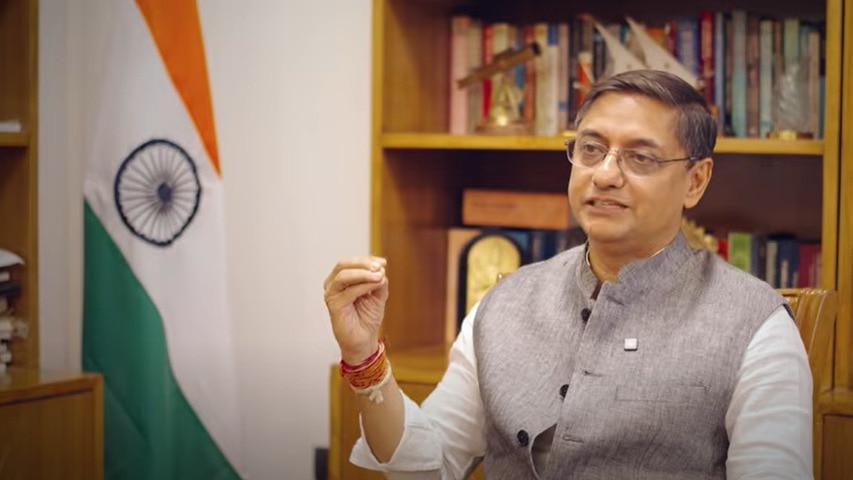 Economist Sanjeev Sanyal explains why Indian tourism is failing Economist Sanjeev Sanyal explains why Indian tourism is failing