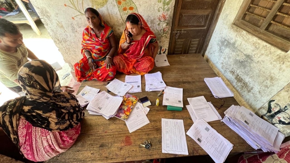 Bihar SIR: Election Commission says no to Aadhaar in roll revision Bihar SIR: Election Commission says no to Aadhaar in roll revision