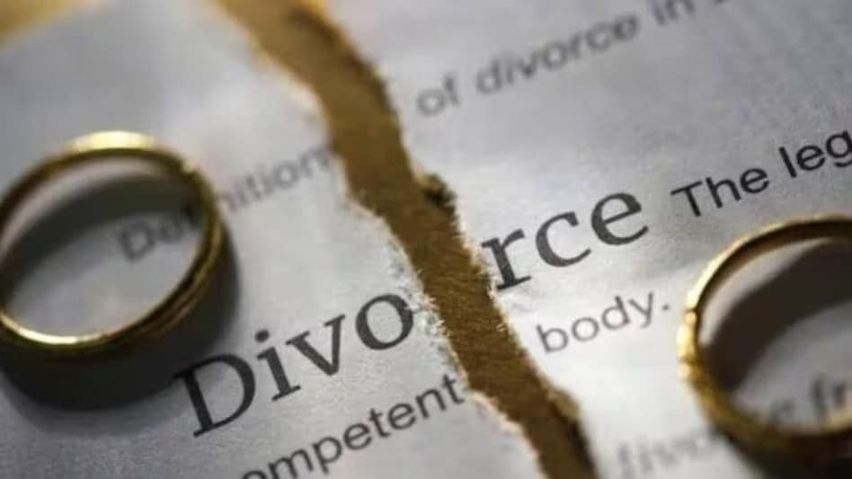 ‘Why not work?’: Supreme Court as MBA graduate demands ₹12 crore alimony, Mumbai flat from husband after 18 months of marriage ‘Why not work?’: Supreme Court as MBA graduate demands ₹12 crore alimony, Mumbai flat from husband after 18 months of marriage