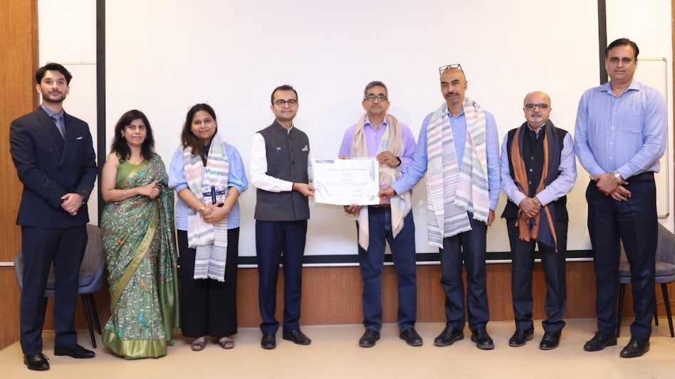 UPES awarded Certificate of International Affiliation by IRM India Affiliate UPES awarded Certificate of International Affiliation by IRM India Affiliate
