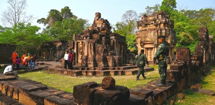 Thailand-Cambodia border violence leaves 14 dead; India issues travel advisory Thailand-Cambodia border violence leaves 14 dead; India issues travel advisory