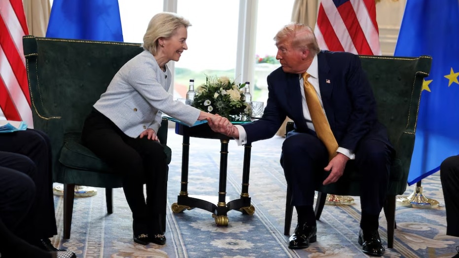 EU-US sign trade deal averting a potential trade war EU-US sign trade deal averting a potential trade war