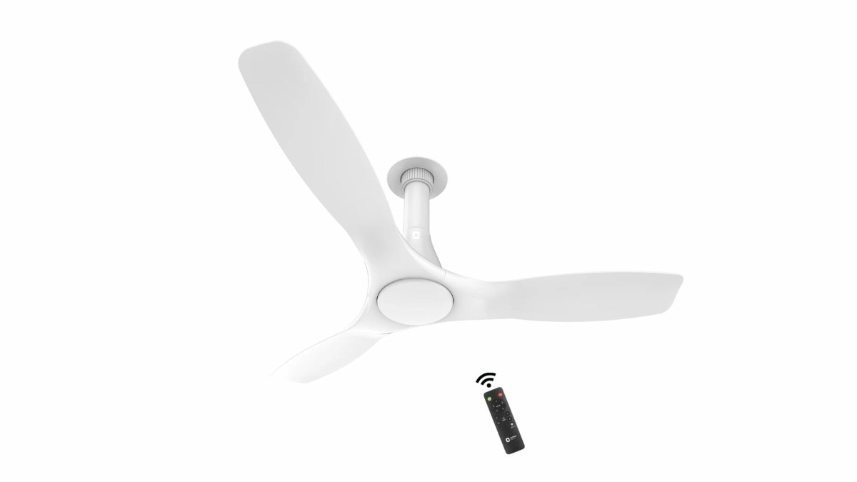 Orient Aerosleek 5 Star Rated Premium BLDC Fan with Remote 1200MM White