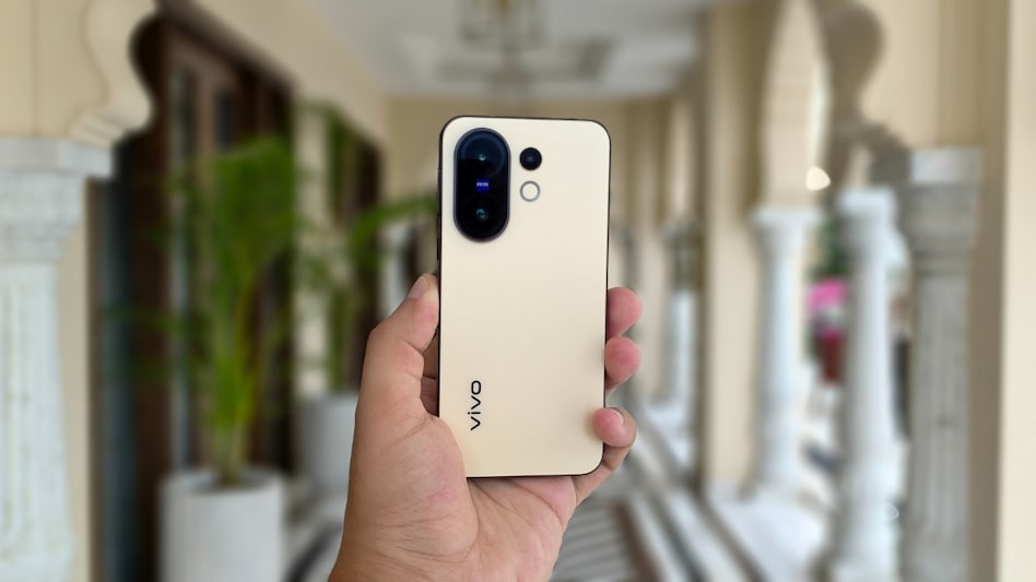 Vivo X200 FE Vivo X200 FE