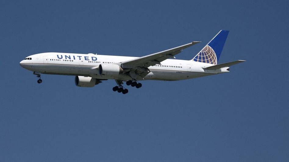 Mid-air engine failure prompts ‘MAYDAY’ on United Boeing 787 over Washington Mid-air engine failure prompts ‘MAYDAY’ on United Boeing 787 over Washington