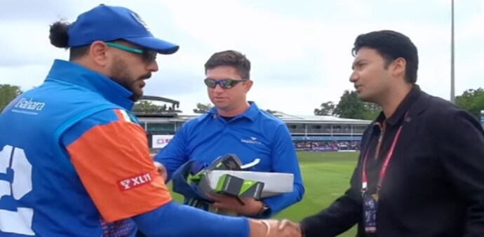 Nation first, business later: EaseMyTrip withdraws from India vs Pakistan WCL clash (In frame: Yuvraj Singh, Nishant Pitti) Nation first, business later: EaseMyTrip withdraws from India vs Pakistan WCL clash (In frame: Yuvraj Singh, Nishant Pitti)