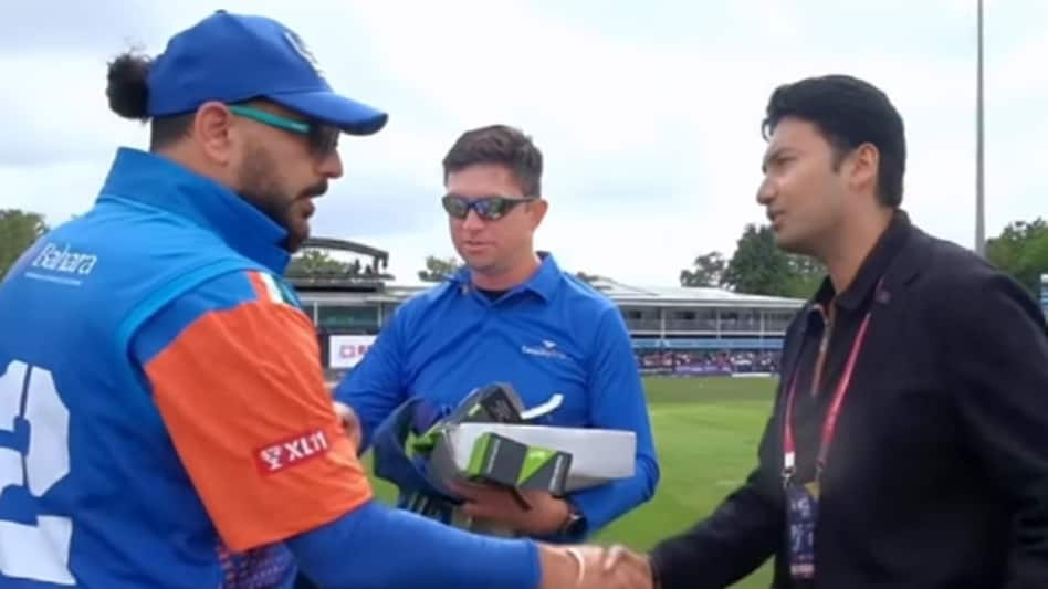 Nation first, business later: EaseMyTrip withdraws from India vs Pakistan WCL clash (In frame: Yuvraj Singh, Nishant Pitti) Nation first, business later: EaseMyTrip withdraws from India vs Pakistan WCL clash (In frame: Yuvraj Singh, Nishant Pitti)