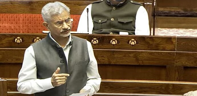 Jaishankar said that the then Indian leadership mistakenly took appeasement for peace. Jaishankar said that the then Indian leadership mistakenly took appeasement for peace.