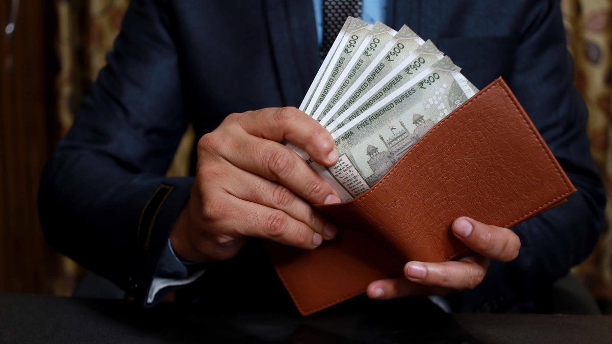 A monthly SIP of Rs 10,000 in the fund, which would have adding up to Rs 27.5 lakh over the 23-year period, would have grown to nearly Rs 4.71 crore.