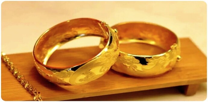 Gold prices had risen due to the ongoing Iran-Israel war. This situation is causing significant ripples across the commodities market and broader economic metrics. Gold prices had risen due to the ongoing Iran-Israel war. This situation is causing significant ripples across the commodities market and broader economic metrics.