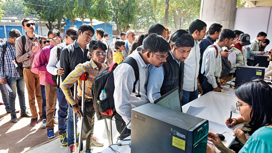 The doubtful job promise: ELI pins too much hope on large companies The doubtful job promise: ELI pins too much hope on large companies