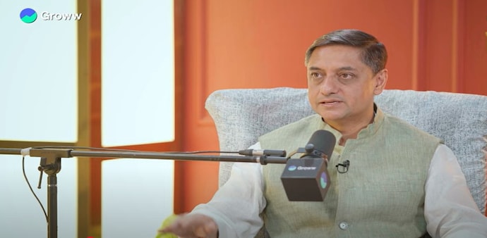 Economist Sanjeev Sanyal Economist Sanjeev Sanyal