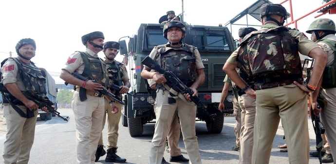 Amarnath Yatra staff relieved ahead of Article 370 anniversary Amarnath Yatra staff relieved ahead of Article 370 anniversary