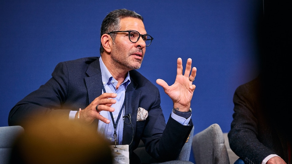 Sunjay Kapur death: Coroner says the businessman died of natural causes Sunjay Kapur death: Coroner says the businessman died of natural causes