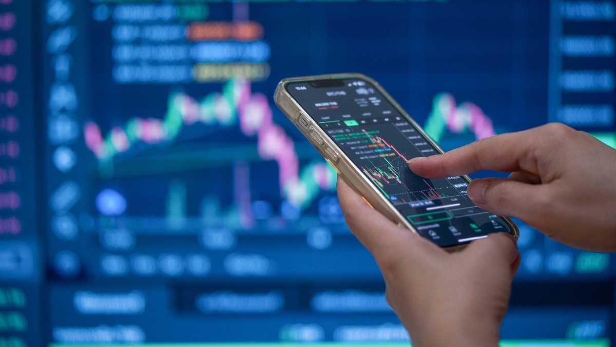 Stocks in focus: Bharti Airtel, State Bank of India (SBI), Tata Motors, Life Insurance Corporation (LIC), DLF Ltd, Sona BLW Precision Forgings Ltd, Adani Ports Ltd, Titan Company Ltd and Bajaj Auto will post their quarterly results in the coming week