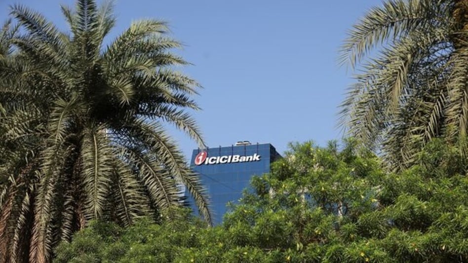 ICICI Bank minimum balance hike: RBI Governor says MAB is not under the apex bank's regulatory domain ICICI Bank minimum balance hike: RBI Governor says MAB is not under the apex bank's regulatory domain